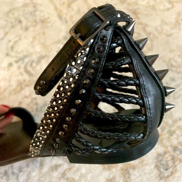 Rachel Roy Flat Sandals - Picture 5 of 7